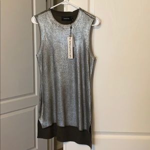 Minkpink medium sleeveless tunic style top. NWT